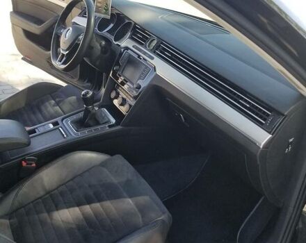 Черный Фольксваген Пассат, объемом двигателя 2 л и пробегом 206 тыс. км за 16300 $, фото 7 на Automoto.ua