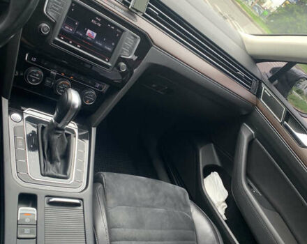 Черный Фольксваген Пассат, объемом двигателя 1.97 л и пробегом 320 тыс. км за 14000 $, фото 10 на Automoto.ua