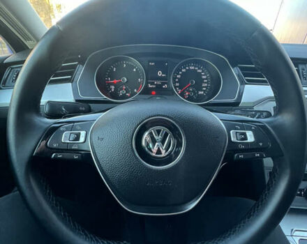 Черный Фольксваген Пассат, объемом двигателя 1.6 л и пробегом 264 тыс. км за 11399 $, фото 42 на Automoto.ua