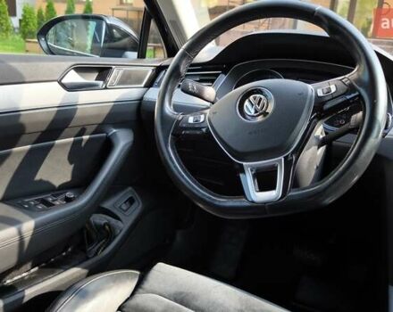 Черный Фольксваген Пассат, объемом двигателя 1.6 л и пробегом 292 тыс. км за 13100 $, фото 17 на Automoto.ua