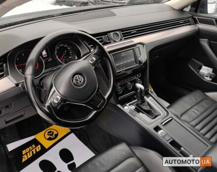 Черный Фольксваген Пассат, объемом двигателя 2 л и пробегом 280 тыс. км за 13600 $, фото 7 на Automoto.ua