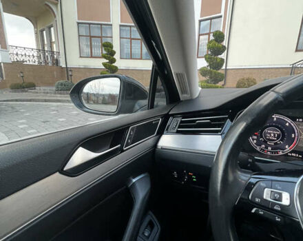 Чорний Фольксваген Пассат, об'ємом двигуна 1.97 л та пробігом 266 тис. км за 17350 $, фото 28 на Automoto.ua