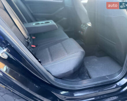 Черный Фольксваген Пассат, объемом двигателя 1.6 л и пробегом 264 тыс. км за 11399 $, фото 32 на Automoto.ua