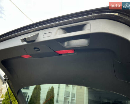 Чорний Фольксваген Пассат, об'ємом двигуна 1.97 л та пробігом 220 тис. км за 14300 $, фото 45 на Automoto.ua