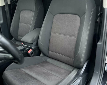 Черный Фольксваген Пассат, объемом двигателя 1.6 л и пробегом 325 тыс. км за 12600 $, фото 36 на Automoto.ua