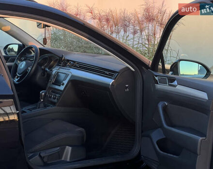 Черный Фольксваген Пассат, объемом двигателя 2 л и пробегом 252 тыс. км за 13999 $, фото 15 на Automoto.ua