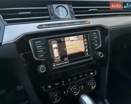 Черный Фольксваген Пассат, объемом двигателя 2 л и пробегом 225 тыс. км за 14000 $, фото 19 на Automoto.ua