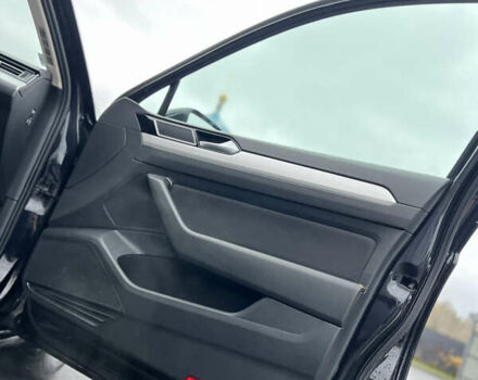 Черный Фольксваген Пассат, объемом двигателя 1.6 л и пробегом 325 тыс. км за 12600 $, фото 53 на Automoto.ua