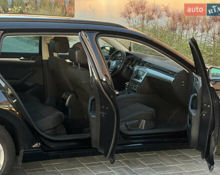 Черный Фольксваген Пассат, объемом двигателя 2 л и пробегом 252 тыс. км за 13999 $, фото 16 на Automoto.ua