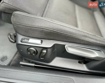 Чорний Фольксваген Пассат, об'ємом двигуна 1.6 л та пробігом 265 тис. км за 11350 $, фото 26 на Automoto.ua