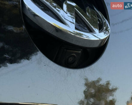 Черный Фольксваген Пассат, объемом двигателя 1.6 л и пробегом 217 тыс. км за 13499 $, фото 17 на Automoto.ua