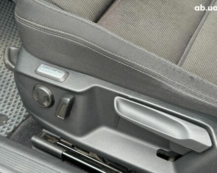 Черный Фольксваген Пассат, объемом двигателя 2 л и пробегом 243 тыс. км за 16490 $, фото 17 на Automoto.ua