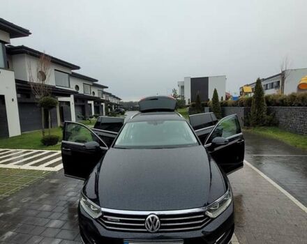 Черный Фольксваген Пассат, объемом двигателя 2 л и пробегом 240 тыс. км за 19950 $, фото 17 на Automoto.ua