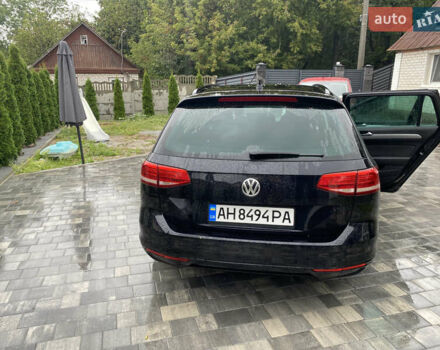 Черный Фольксваген Пассат, объемом двигателя 1.6 л и пробегом 214 тыс. км за 13200 $, фото 1 на Automoto.ua