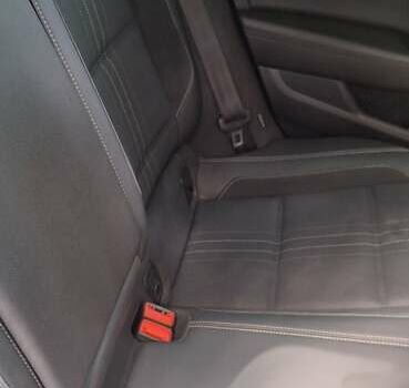 Черный Фольксваген Пассат, объемом двигателя 1.97 л и пробегом 250 тыс. км за 20000 $, фото 25 на Automoto.ua