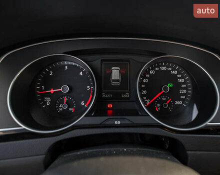 Черный Фольксваген Пассат, объемом двигателя 1.97 л и пробегом 250 тыс. км за 16500 $, фото 15 на Automoto.ua