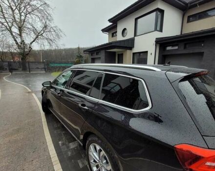 Черный Фольксваген Пассат, объемом двигателя 2 л и пробегом 240 тыс. км за 19950 $, фото 4 на Automoto.ua