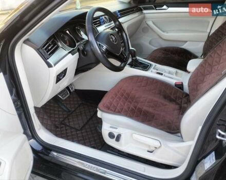 Черный Фольксваген Пассат, объемом двигателя 1.97 л и пробегом 364 тыс. км за 13300 $, фото 18 на Automoto.ua