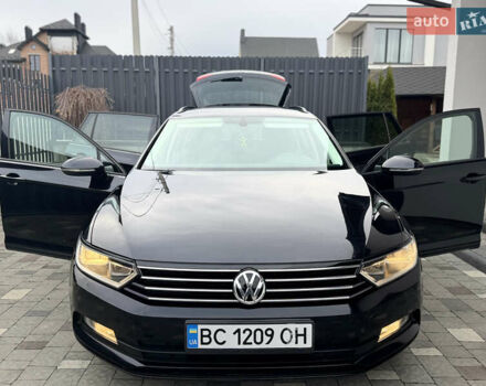 Черный Фольксваген Пассат, объемом двигателя 1.6 л и пробегом 256 тыс. км за 11900 $, фото 34 на Automoto.ua