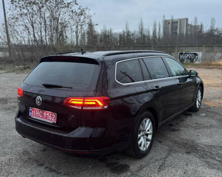 Черный Фольксваген Пассат, объемом двигателя 1.97 л и пробегом 261 тыс. км за 13499 $, фото 6 на Automoto.ua