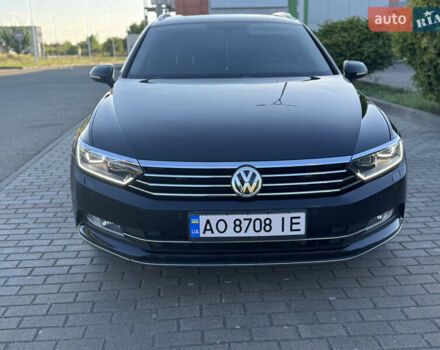 Черный Фольксваген Пассат, объемом двигателя 1.6 л и пробегом 233 тыс. км за 13200 $, фото 1 на Automoto.ua