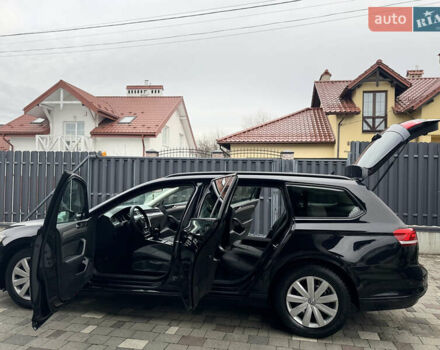 Черный Фольксваген Пассат, объемом двигателя 1.6 л и пробегом 256 тыс. км за 11900 $, фото 36 на Automoto.ua