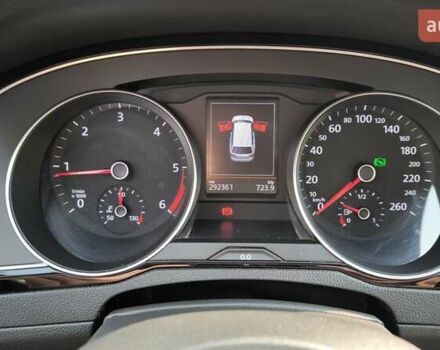 Черный Фольксваген Пассат, объемом двигателя 1.6 л и пробегом 292 тыс. км за 13100 $, фото 23 на Automoto.ua