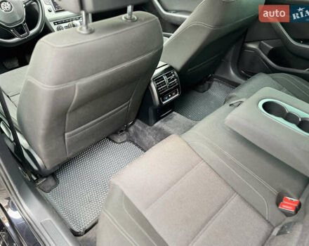 Чорний Фольксваген Пассат, об'ємом двигуна 1.6 л та пробігом 265 тис. км за 11350 $, фото 34 на Automoto.ua