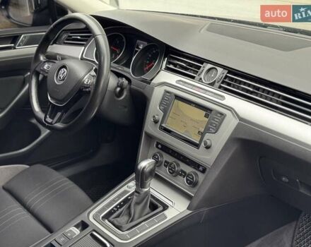 Черный Фольксваген Пассат, объемом двигателя 2 л и пробегом 292 тыс. км за 13900 $, фото 6 на Automoto.ua