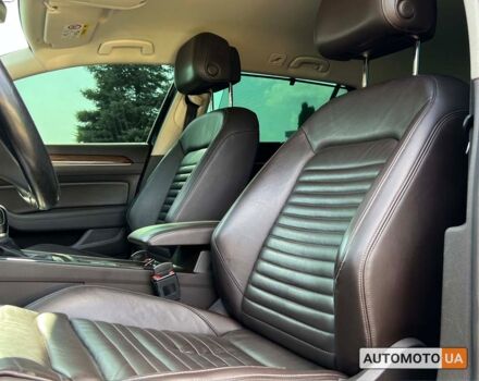 Черный Фольксваген Пассат, объемом двигателя 2 л и пробегом 275 тыс. км за 16950 $, фото 12 на Automoto.ua