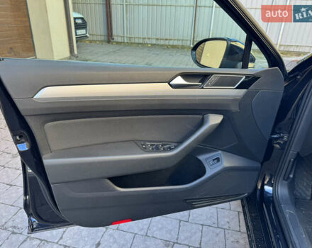 Фольксваген Пассат 2015 в Луцке на Automoto.ua Черный Фольксваген Пассат, объемом двигателя 1.97 л и пробегом 258 тыс. км за 12400 $, фото 12 на Automoto.ua