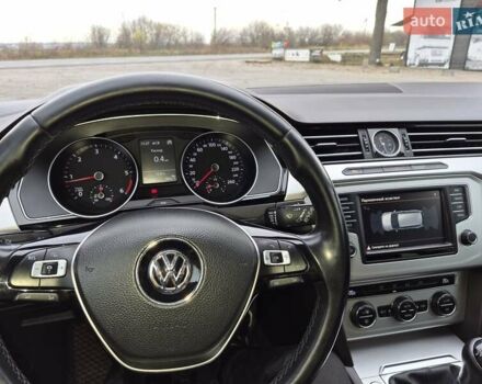 Фольксваген Пассат 2015 в Снятине на Automoto.ua Черный Фольксваген Пассат, объемом двигателя 1.97 л и пробегом 269 тыс. км за 12300 $, фото 12 на Automoto.ua