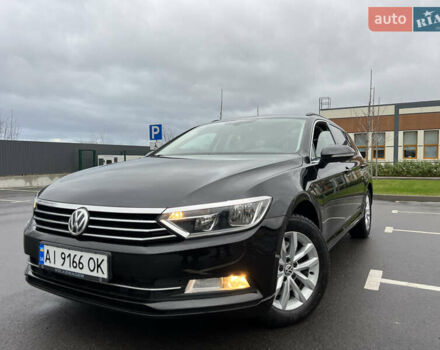 Черный Фольксваген Пассат, объемом двигателя 1.6 л и пробегом 325 тыс. км за 12600 $, фото 4 на Automoto.ua