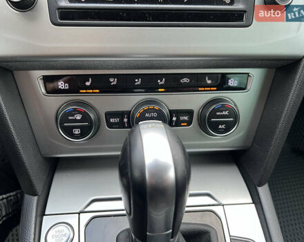 Чорний Фольксваген Пассат, об'ємом двигуна 1.6 л та пробігом 265 тис. км за 11350 $, фото 44 на Automoto.ua