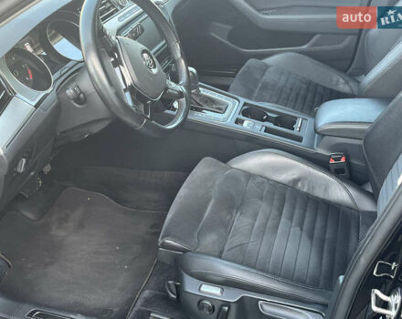 Черный Фольксваген Пассат, объемом двигателя 1.97 л и пробегом 287 тыс. км за 15500 $, фото 3 на Automoto.ua