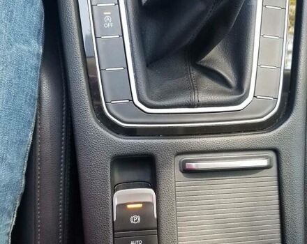 Черный Фольксваген Пассат, объемом двигателя 2 л и пробегом 206 тыс. км за 16300 $, фото 10 на Automoto.ua