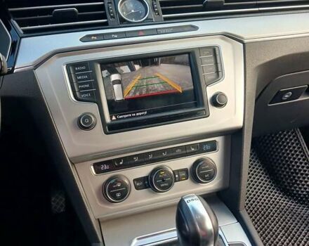 Черный Фольксваген Пассат, объемом двигателя 1.97 л и пробегом 280 тыс. км за 14500 $, фото 25 на Automoto.ua