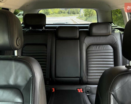 Черный Фольксваген Пассат, объемом двигателя 1.97 л и пробегом 290 тыс. км за 17000 $, фото 13 на Automoto.ua