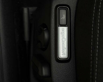 Черный Фольксваген Пассат, объемом двигателя 1.97 л и пробегом 205 тыс. км за 16600 $, фото 27 на Automoto.ua