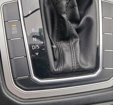 Черный Фольксваген Пассат, объемом двигателя 1.97 л и пробегом 255 тыс. км за 15000 $, фото 8 на Automoto.ua