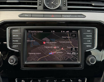 Чорний Фольксваген Пассат, об'ємом двигуна 2 л та пробігом 260 тис. км за 16700 $, фото 51 на Automoto.ua