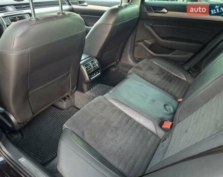 Черный Фольксваген Пассат, объемом двигателя 2 л и пробегом 275 тыс. км за 14999 $, фото 16 на Automoto.ua