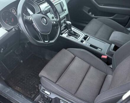 Черный Фольксваген Пассат, объемом двигателя 1.97 л и пробегом 251 тыс. км за 15500 $, фото 12 на Automoto.ua