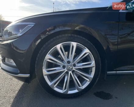 Черный Фольксваген Пассат, объемом двигателя 1.97 л и пробегом 300 тыс. км за 16500 $, фото 3 на Automoto.ua