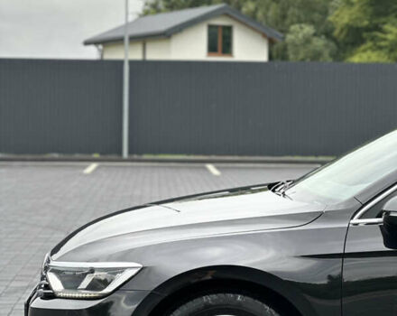 Черный Фольксваген Пассат, объемом двигателя 1.6 л и пробегом 250 тыс. км за 13500 $, фото 10 на Automoto.ua