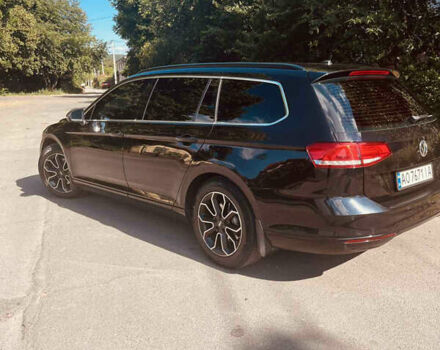Черный Фольксваген Пассат, объемом двигателя 1.6 л и пробегом 307 тыс. км за 13350 $, фото 7 на Automoto.ua
