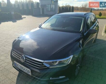 Черный Фольксваген Пассат, объемом двигателя 2 л и пробегом 240 тыс. км за 16499 $, фото 6 на Automoto.ua