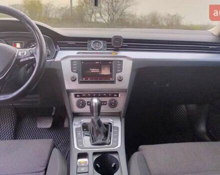 Черный Фольксваген Пассат, объемом двигателя 2 л и пробегом 243 тыс. км за 14499 $, фото 16 на Automoto.ua