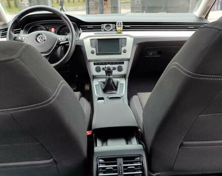 Черный Фольксваген Пассат, объемом двигателя 1.97 л и пробегом 232 тыс. км за 16500 $, фото 7 на Automoto.ua