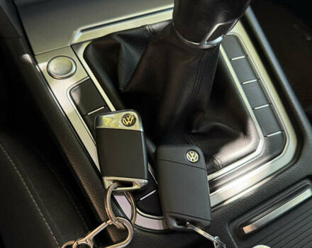 Чорний Фольксваген Пассат, об'ємом двигуна 1.6 л та пробігом 302 тис. км за 13200 $, фото 7 на Automoto.ua